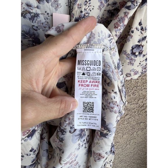 Missguided Maternity Front tie mini Dress - Size 2 - Floral Lilac / Multicolored - Picture 11 of 12